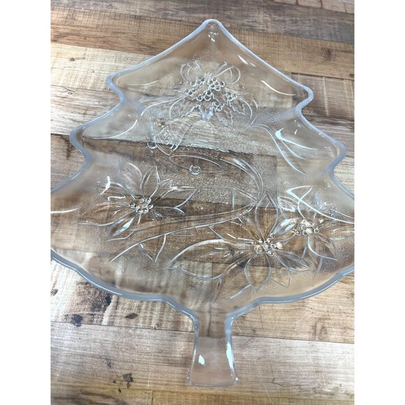 Home Beautiful Holiday Tree-Shaped Glass Serving Platter With Poinsettia Design - Picture 4 of 5